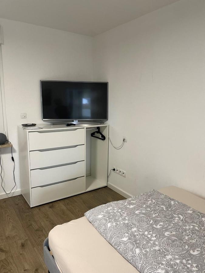 Gemuetliche 1-Zimmer Wohnung Mit Eigenem Eingang Wesseling Exterior photo